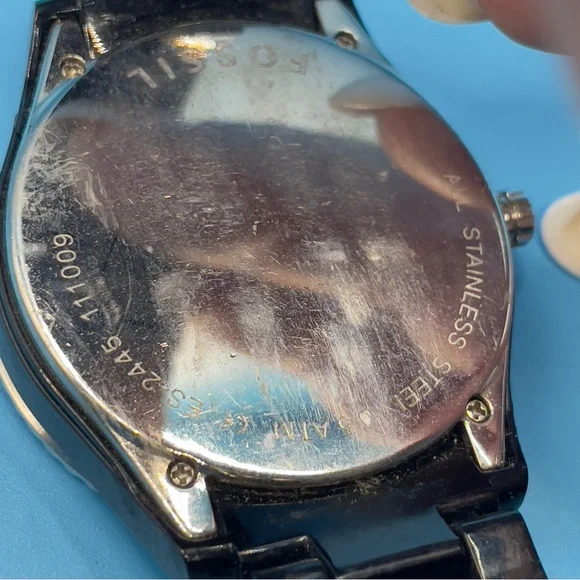 Lot of 3 Vintage Fossil & Skagen Watches – Non Working AS-IS ⌚️⏱️ - Picture 7 of 10